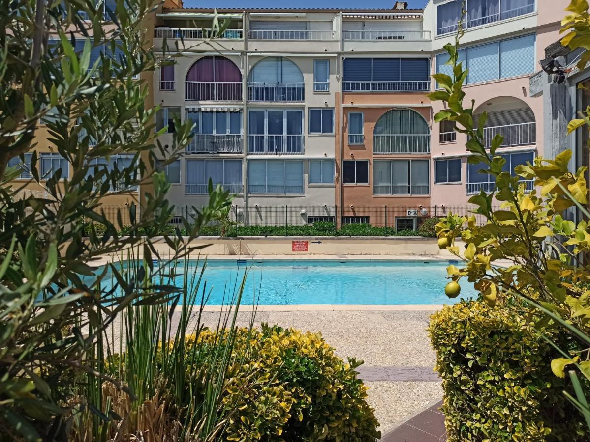 Superbe Studio Cabine, Cap D'Agde Buitenkant foto
